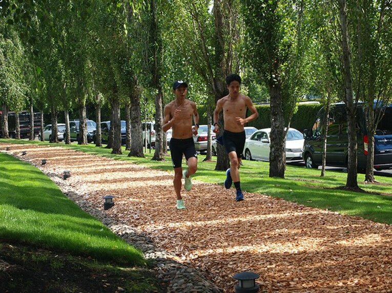 大迫傑の腕振りは「水のように」。米国人コーチが明かした指導と進化。(3)