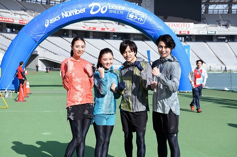 サムデイのタレントたちが『Number Do駅伝』を激走。「タスキがあるから頑張れたと思います！」(1) ／ photograph by hirofumi kamaya
