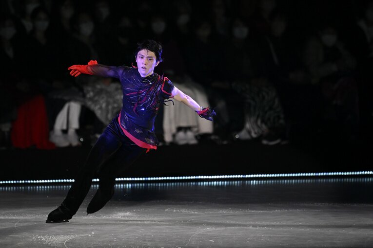 「1番、羽生結弦さん」“企画もプロデュースも出演も”羽生結弦…記者が驚いたプロ初のアイスショーの中身「まさか90分を1人で…」(16)