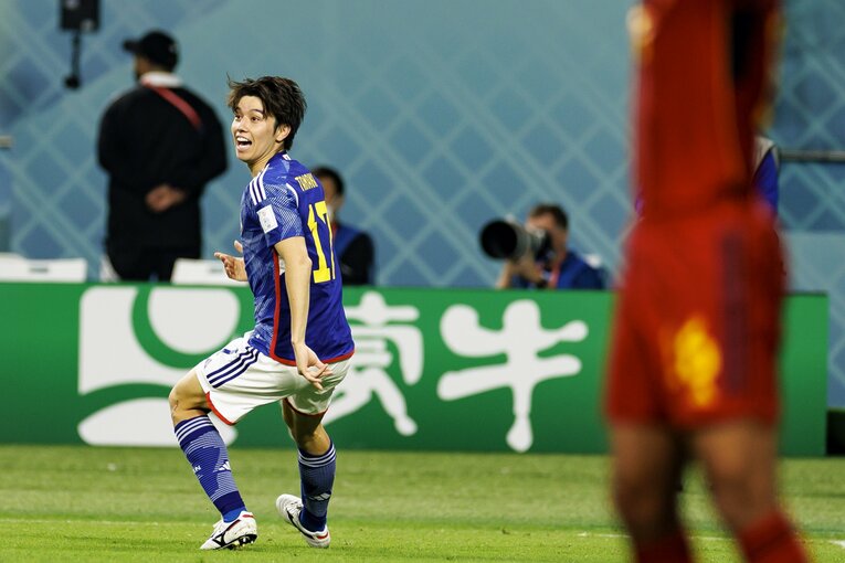 ［連続写真］スペイン戦の決勝ゴール©︎Kiichi Matsumoto/JMPA