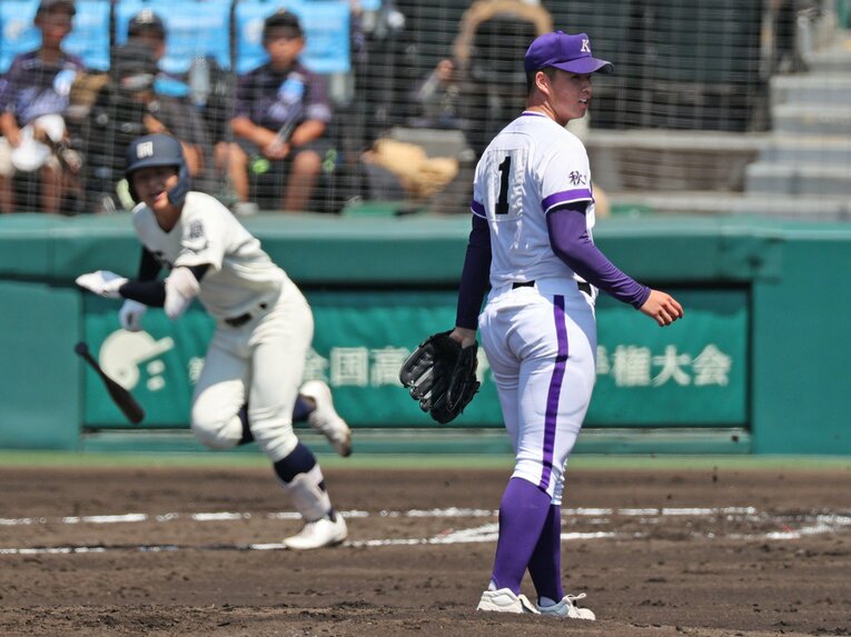 MAX146kmの直球で押すも7回5失点で降板した吉田　©JIJI PRESS