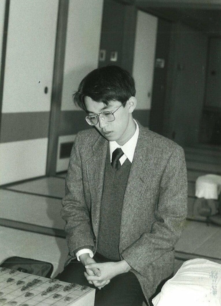 1987年1月、16歳だったときの羽生（2／2枚）　©BUNGEISHUNJU