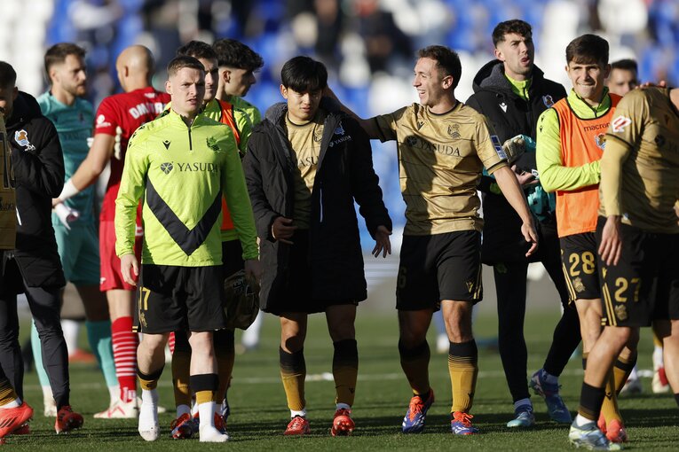 「タケはソシエダでも日本代表でも移動を」過酷日程で荒々しく削られた久保建英だが…“相手守備を崩壊させる直感”をカメラマンは見た(12)