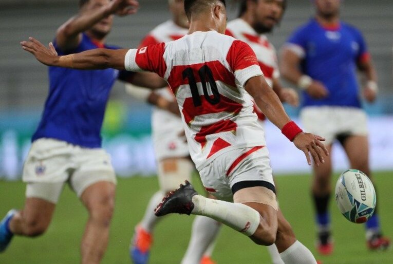 サモアを押し込んだ歴史的スクラム。ヒーローはいない、ONE TEAMだ。(3)