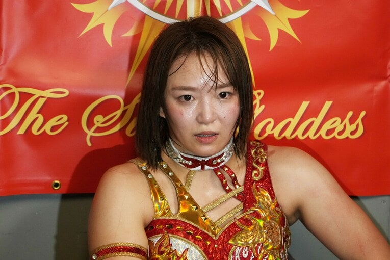 「ありえない３連敗」を語るSareee　©Essei Hara