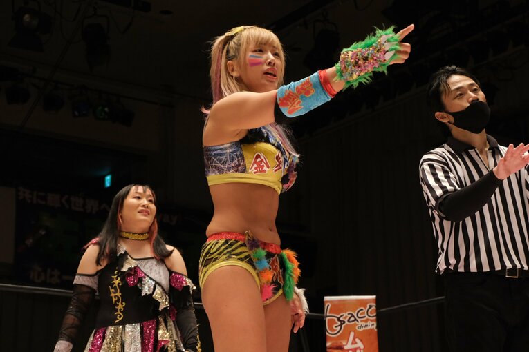 「ギャン期」ウナギ・サヤカとタイガー・クイーンの“初遭遇”に見た期待感…正反対の2人は女子プロレス界の看板カードになり得るか？(19)