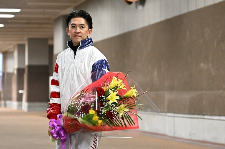 セレモニー後の地下馬道で　©Keiji Ishikawa