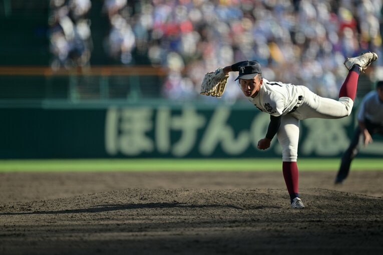 大阪桐蔭も前田悠伍という2年生エースがいたが、3年生にも好投手がいるなど複数投手体制だった　©Hideki Sugiyama