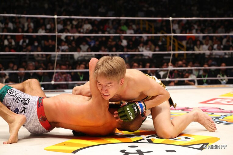 朝倉海vsフアン・アーチュレッタ　©RIZIN FF