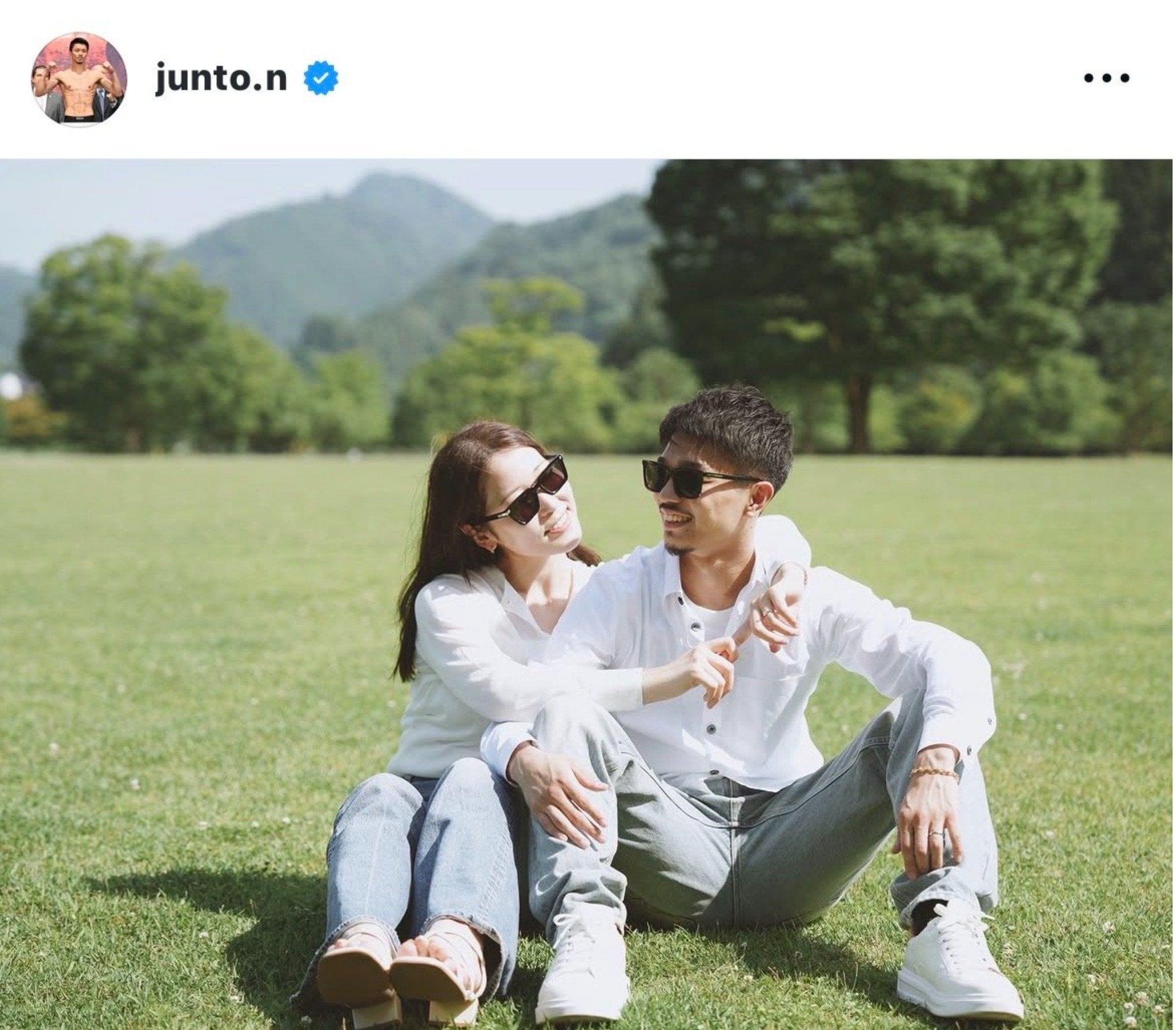 ビッグカップルの誕生に、多くの祝福の声が届いた（写真＝中谷潤人のInstagramから）