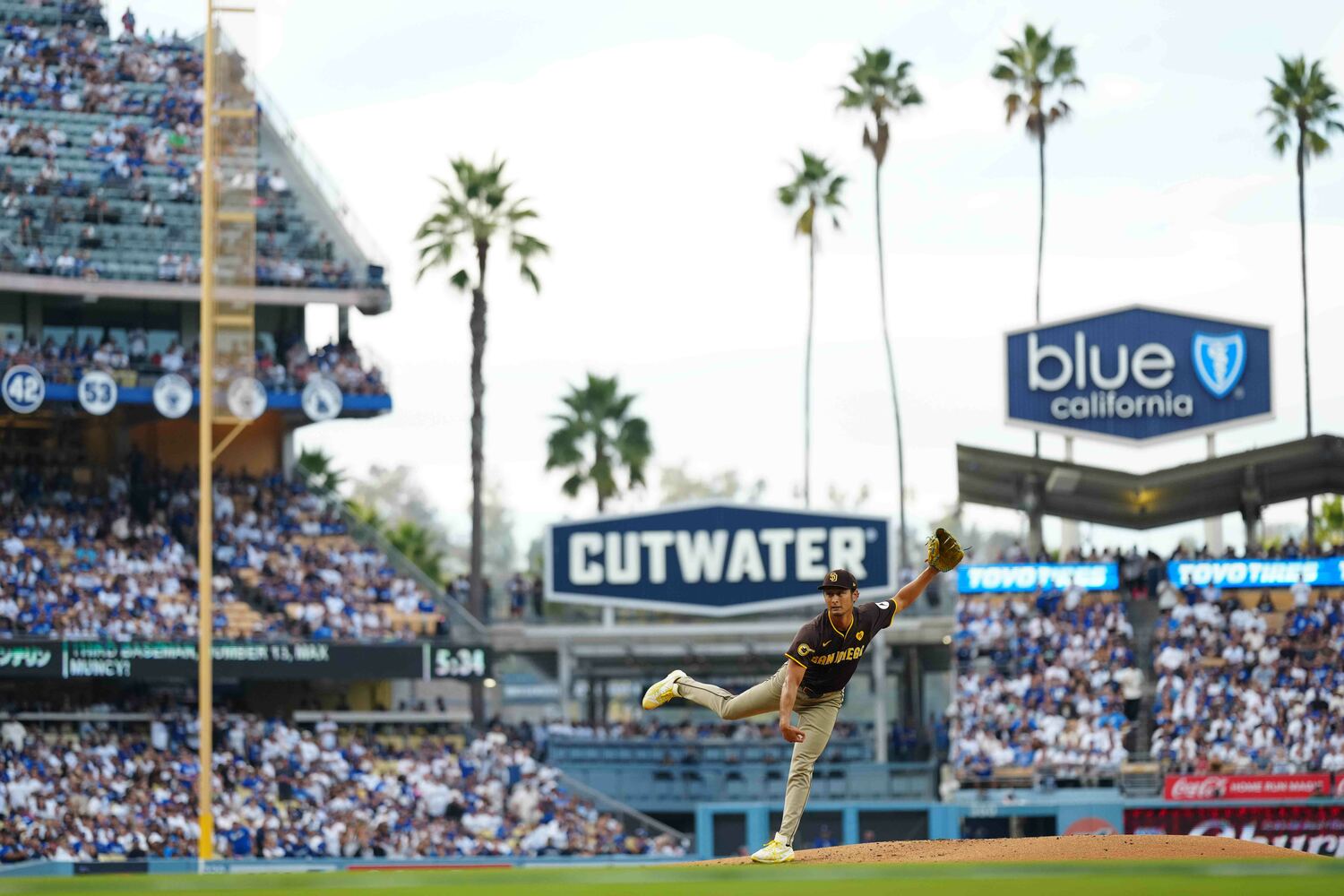 かつては自らも本拠地としたドジャースタジアムで好投を繰り広げた　©Getty Images