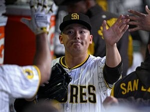 〈ドジャースを猛追せよ！〉松井裕樹が明かしたパドレス投手陣結束の秘密「ストロング・スタート」キャンプから繰り返した“合言葉”の成果