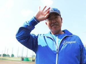 「泣くんじゃねえ!」落合博満が涙の新人投手を一喝「オレ、クビだよな…」中日・井上一樹監督が振り返る“練習生”から監督へ「紙一重」の大逆転人生