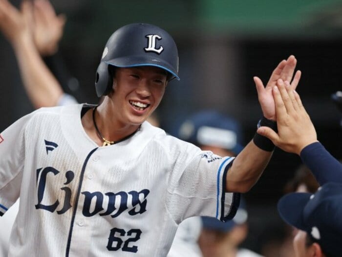 「僕は背も低いし、体も小さい」身長164cmの育成選手→オールスター出場へ…西武の21歳・滝澤夏央が語る「レギュラーへの転機」「僕の生きる道」＜Number Web＞ photograph by JIJI PRESS