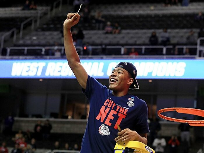 ついに日本人がNCAAの決勝まで――。バスケット選手・八村塁の可能性。<Number Web> photograph by Getty Images