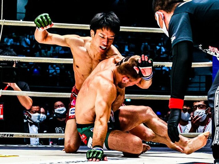 RIZIN、クラファンで興行再開！窮地で爆発した、選手とファンの底力。＜Number Web＞ photograph by (C)RIZIN FF SUSUMU NAGAO