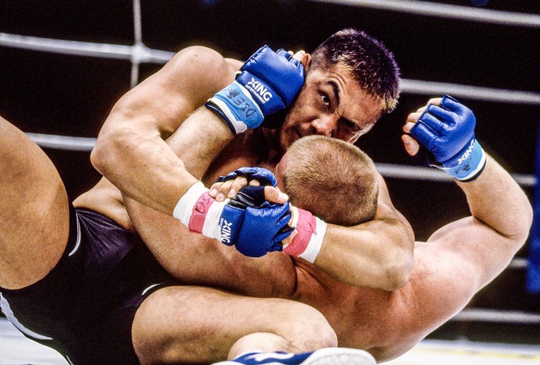 号泣する桜庭和志、高田延彦のハッピーエンド、伝説のミルコvs.ノゲイラ… カメラマンが目撃したMMA東京ドーム大会の衝撃の瞬間(9)