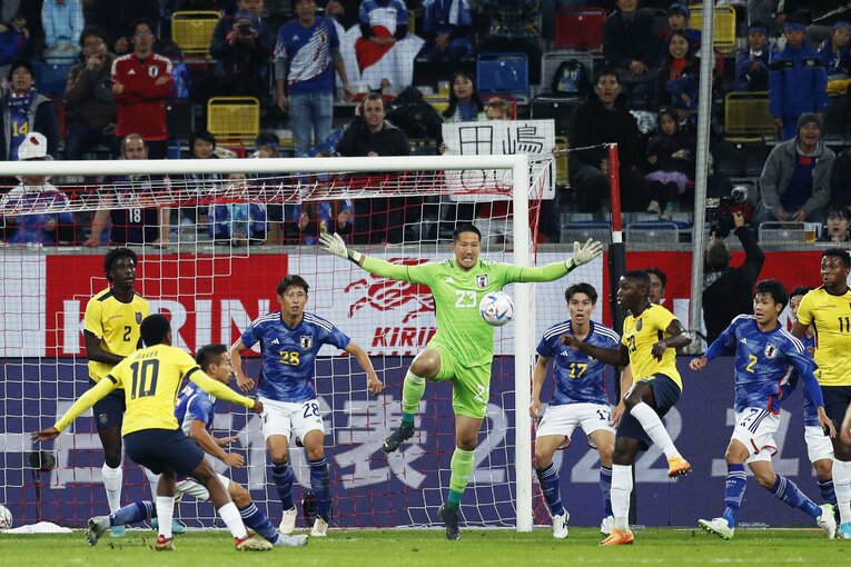 「CLレアル戦で光った旗手怜央とセルティック勢を」「戦術三笘が…」欧州在住カメラマンが“W杯26人選考前の苦闘”に感じたこと(20)