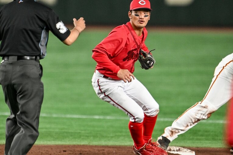 ショートを守る矢野雅哉26歳 ©Nanae Suzuki