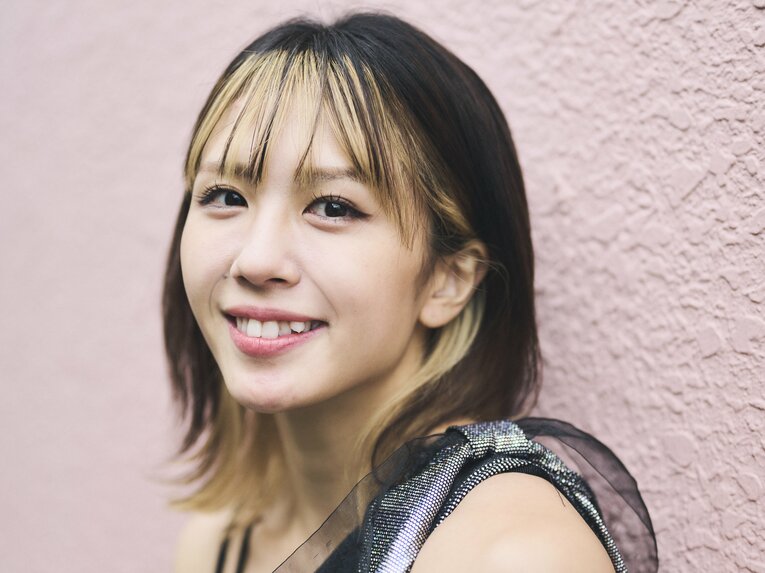 菅原美優22歳「アンチもいる中で成長してきた」話題の美容師兼業ファイターを支えた“先輩・武尊のアドバイス”《特別フォトインタビュー》(10)