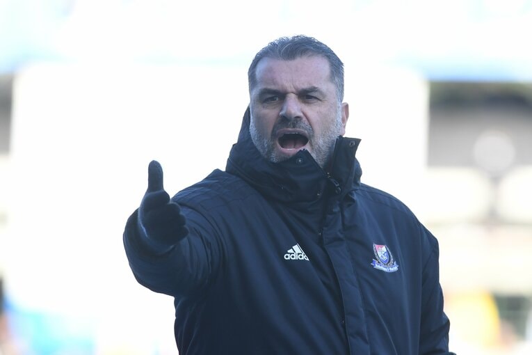 ポステコグルーは時として激しいアクションで怒りを表現した　©Masashi Hara/Getty Images