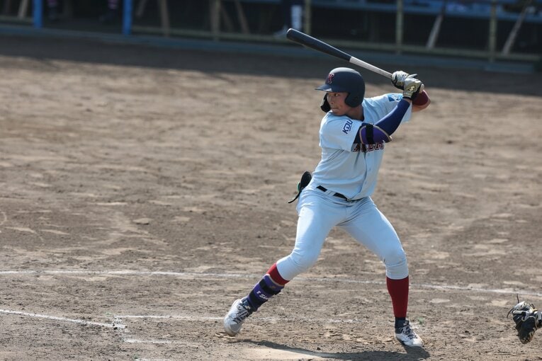 楽天から7位指名を受けた近畿大の阪上翔也　©Shigeki Yamamoto
