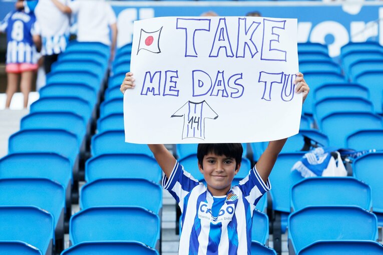 久保建英2戦連続MOMにアシスト、響き渡る「タケクボコール」も冴えない表情「やはりシルバ不在は…」カメラマンが感じたこと(19)