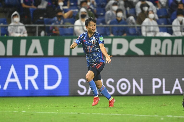 負傷離脱中の久保建英。現在は復帰に向けてトレーニングに励んでいる　©JMPA