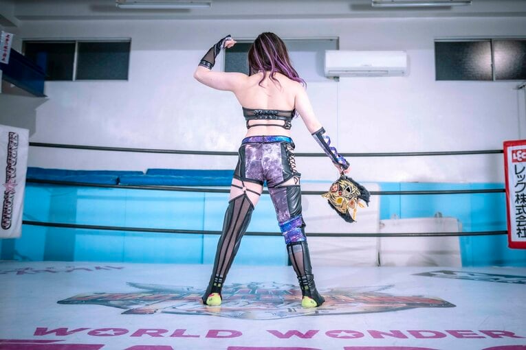 「アンチの存在も面白さ」大人になったスターライト・キッドが語るヒールの充実感と“マスクウーマンの野望”《新成人特別グラビア》(20)