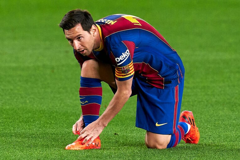 専門医が警鐘…“膝の大ケガとスパイク”の関連性とは　バルサ新星17歳ファティも全治3カ月(3)