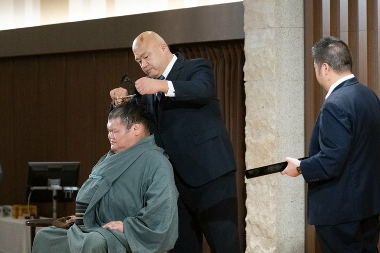 越ノ龍（45歳）断髪式【追加写真】　©Miki Fukano