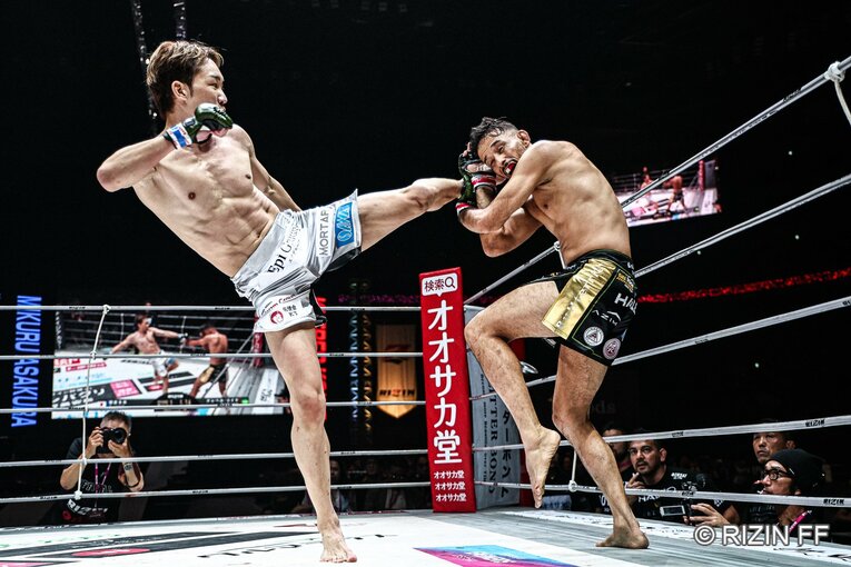 『超RIZIN.4』朝倉未来vs.クレベル・コイケ　©RIZIN FF