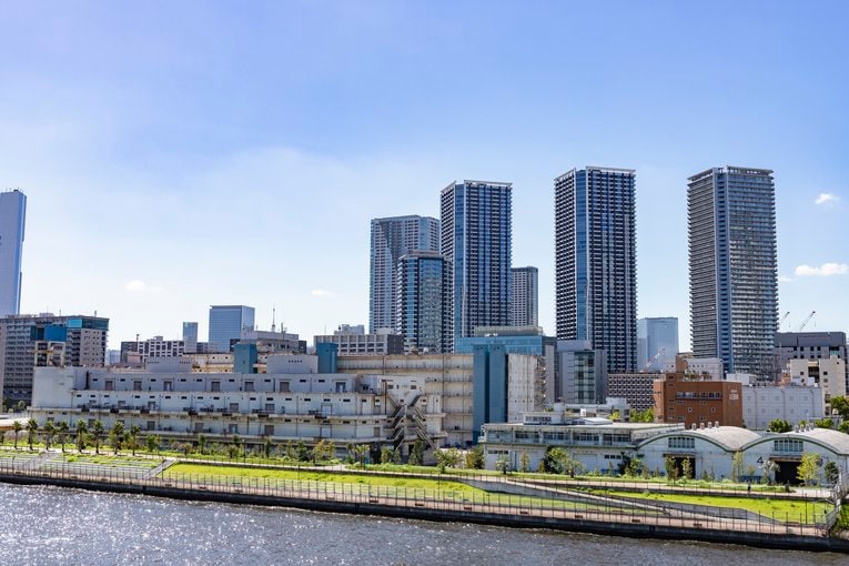 晴海大橋から晴海側を望む