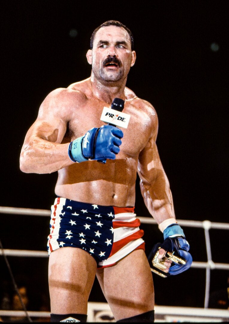 フライはマイクで「タカヤマサン、アリガトウ」と感謝を述べた