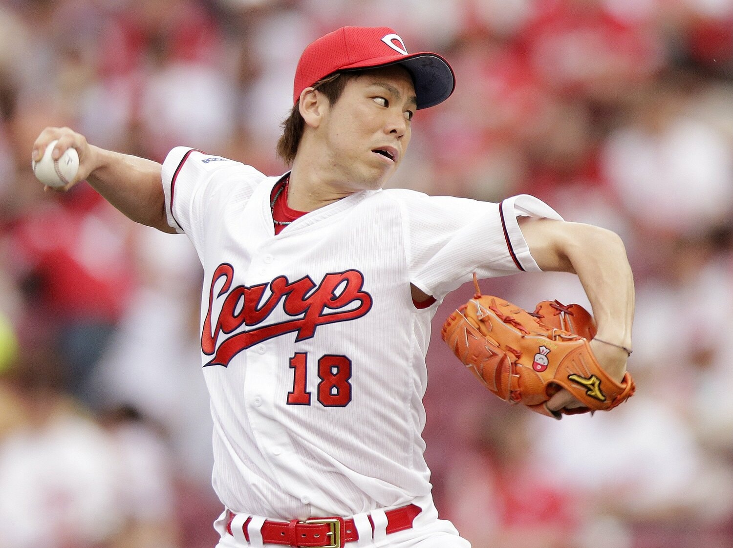 リラックスした状態から一瞬の集中力でリリースポイントの「100」を導き出す　©JIJI PRESS