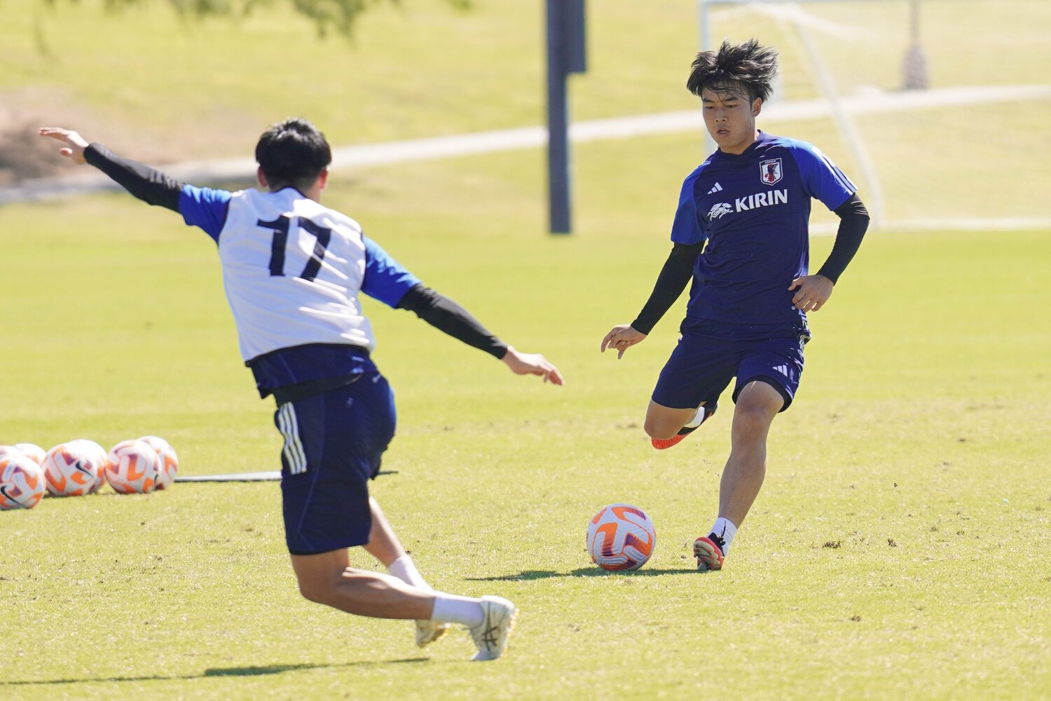 バイエルン所属の福井はアシストで結果を残した　©Atsushi Iio