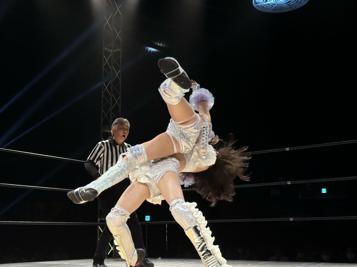 母から伝授された裏投げ（2枚目／2枚）