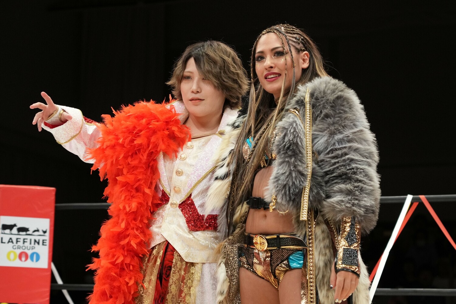 メインイベントには団体のエース・ジュリアと林下詩美が登場　©Essei Hara