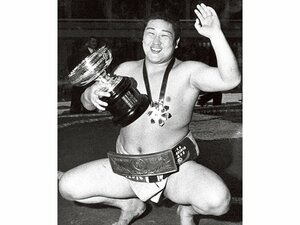 日本大学前理事長・田中英寿氏は逮捕、大学相撲の名門・日大が低迷中…関係者「将来性のある高校生が日体大、近大、東洋大に」