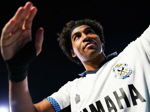 「華やかな世界を私に…ありがとう」妻との“食事改革”で28ゴール→日本代表入りに愛息「パパすごいね！」ジャーメイン良30歳一家が得た幸せ