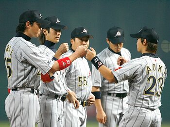 東京五輪に野球が復活したら……。侍ジャパンの編成を今こそ考える。＜Number Web＞ photograph by Naoya Sanuki