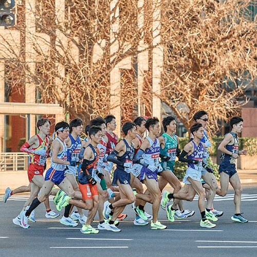 箱根駅伝は「どちらのナイキ厚底を選ぶか」が明暗を分けた？ 10区で