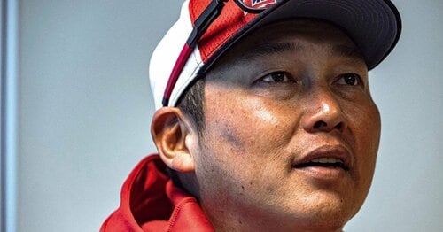 新井貴浩を徹底解剖 - Number Web - ナンバー