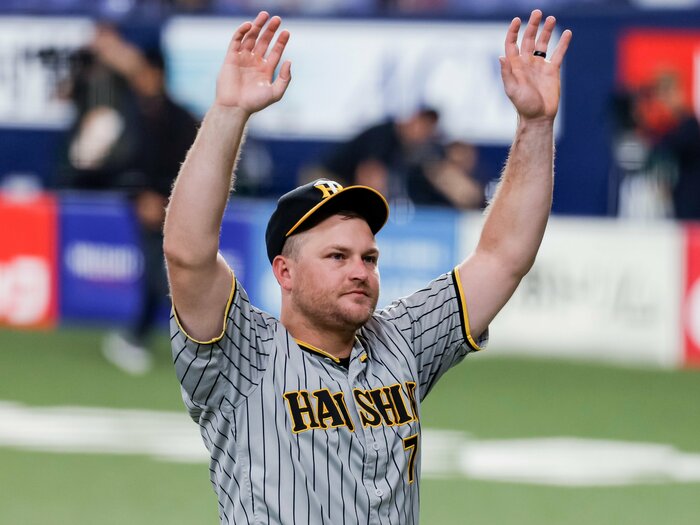 日本シリーズウラ話…ノイジー「バースの再来」値千金の3ランの陰にあった岡田監督の“ある一言”「あれで気持ちが楽になったんだ」《阪神残留決定》＜Number Web＞ photograph by Kiichi Matsumoto