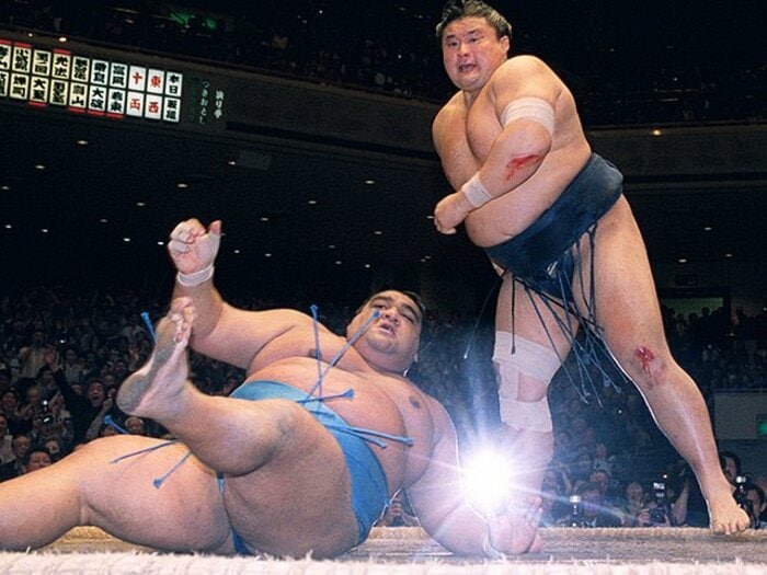 長期休場した横綱たちの物語――。貴乃花と武蔵丸のライバル秘話。＜Number Web＞ photograph by Kyodo News
