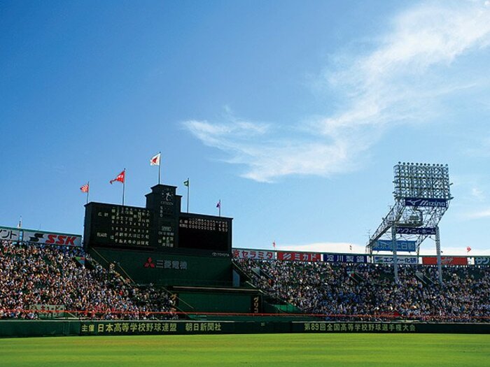 プロ野球選手と甲子園。夢破れたかつての球児たち。~聖地に届かなかった内川聖一や秋山翔吾の言葉~<Number Web> photograph by Hideki Sugiyama