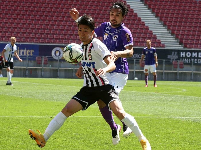 「W杯後のステップアップ移籍は間違いない」中村敬斗が知られざるオーストリア“下積み時代”に語っていた苦闘 「2部での3カ月がデカかった」＜Number Web＞ photograph by Getty Images