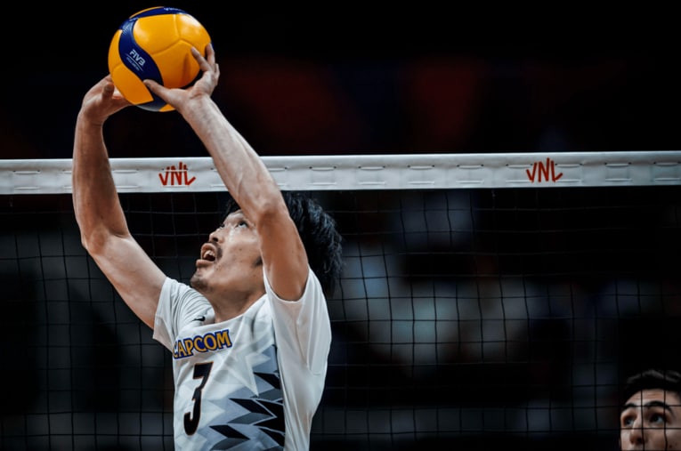 深津旭弘（VNLイタリア戦）　©︎Volleyball World