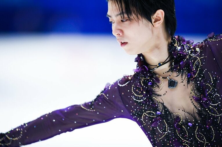 総合305.05点で優勝した羽生。2位のケビン・エイモズに55.03点差をつける圧勝劇だった。 ／ photograph by Asami Enomoto