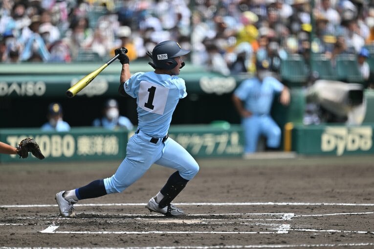 山田の打席。レフト前ヒットの1打席目　©Hideki Sugiyama